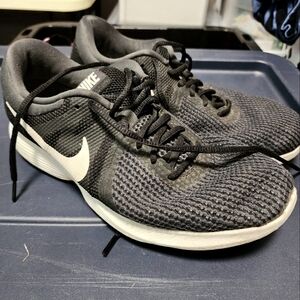 Nike Revolution 4 Anthracite Women's Size 11 Wide
